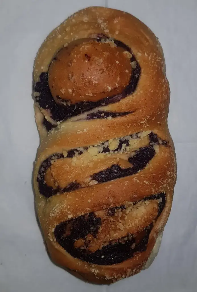 GERMAN BREAD UBE 