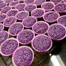 COCONUT MACAROON (UBE)
