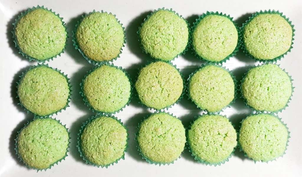 COCONUT MACAROON (BUKO PANDAN)